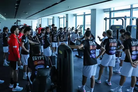 استعدادًا لودية روسيا.. مران صباحي لمنتخب مصر في "الجيم"